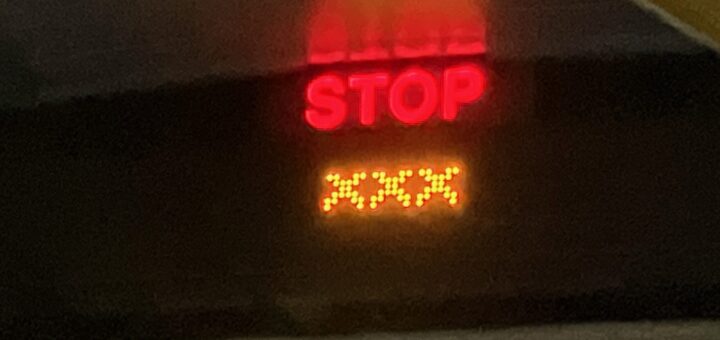 Leuchtschild Stopp